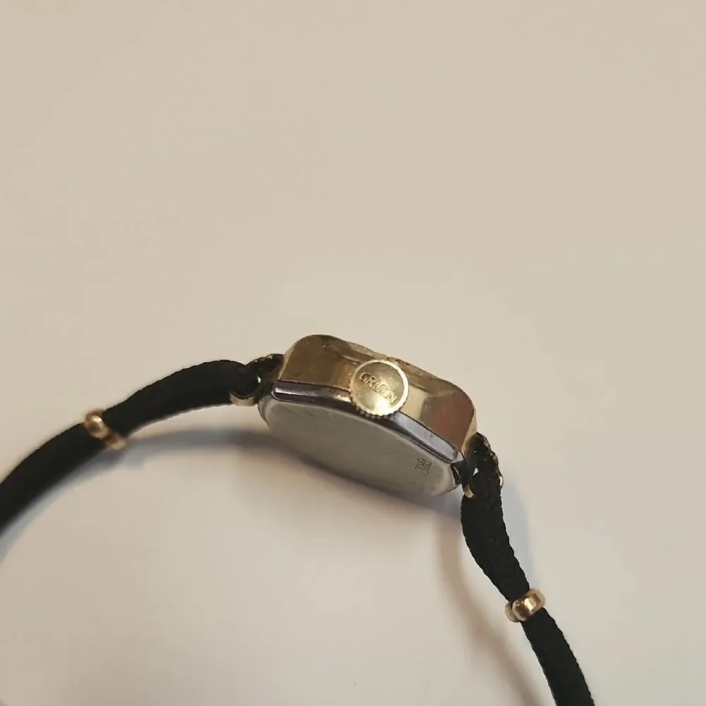 Vintage Gruen 10K Gold Filled Watch 1940s Safety Chain Veri Thin